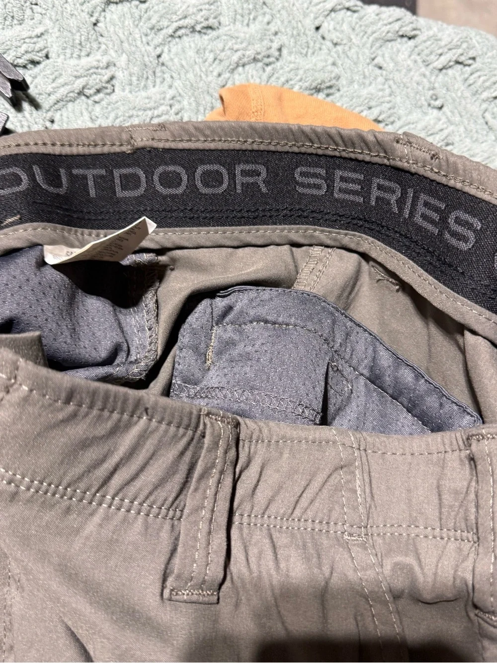 Wrangler Outdoor Series Mens Olive Green Classic Shorts 38 NT974SB